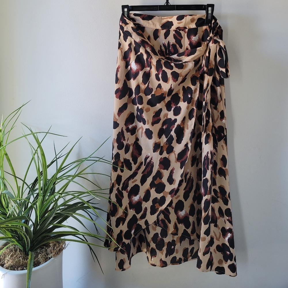 Midi leopard print wrap skirt